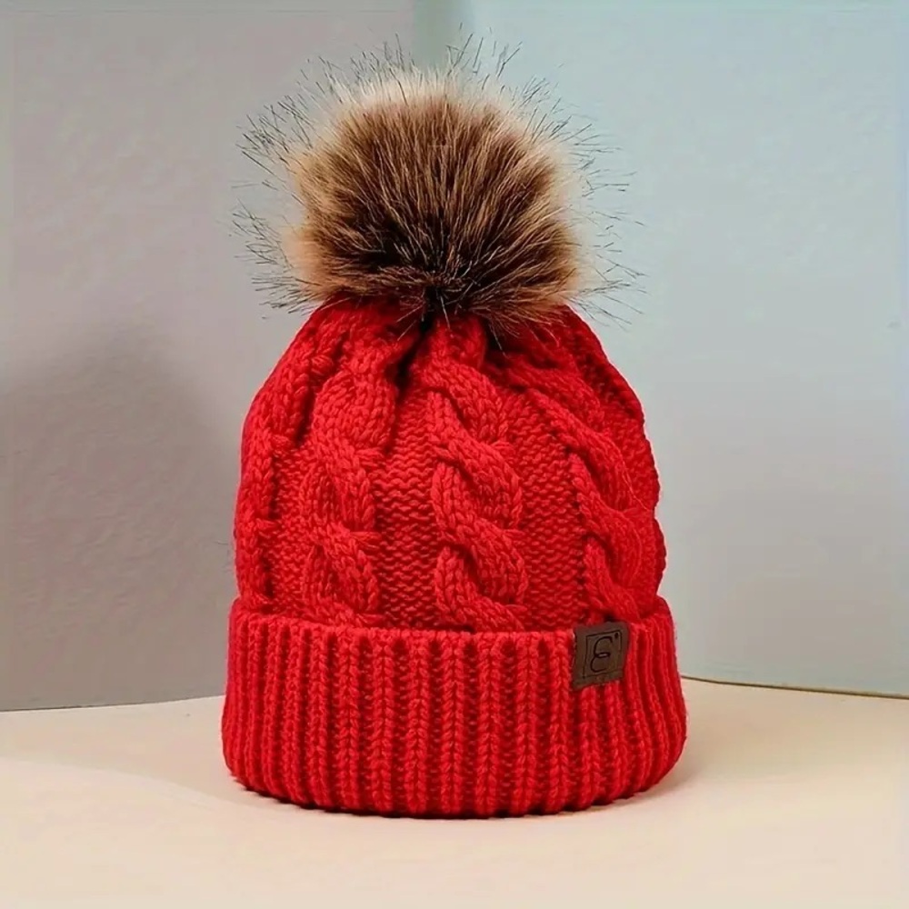 🎃6/$15 New! Women’s Winter Red Fleece Beanie Hat

❗️LAST ONE❗️